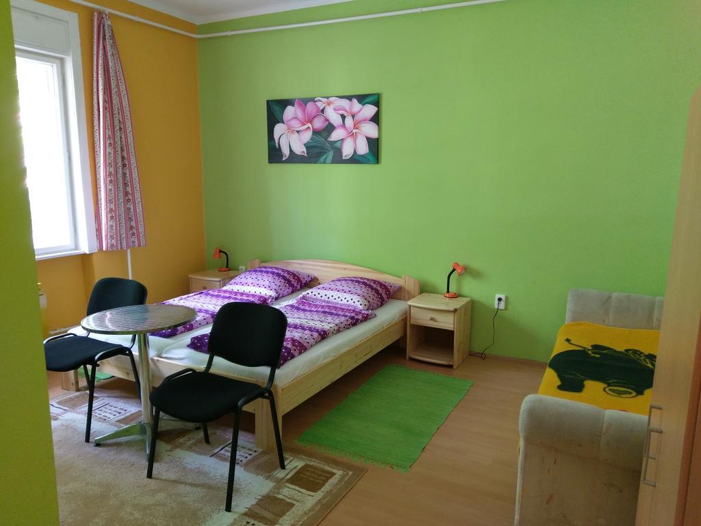 Glazer Szallas Tapolca Zewnętrze zdjęcie
